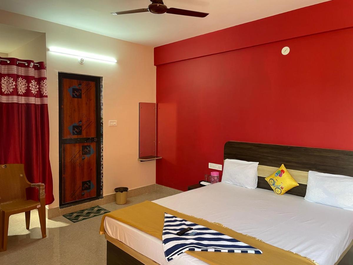 Radhika Beach Resort- Vidi Group ปูรี ภายนอก รูปภาพ